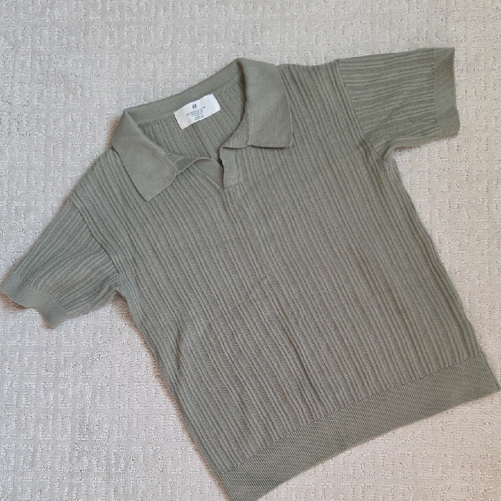 H&M Sage Ribbed Knit Polo